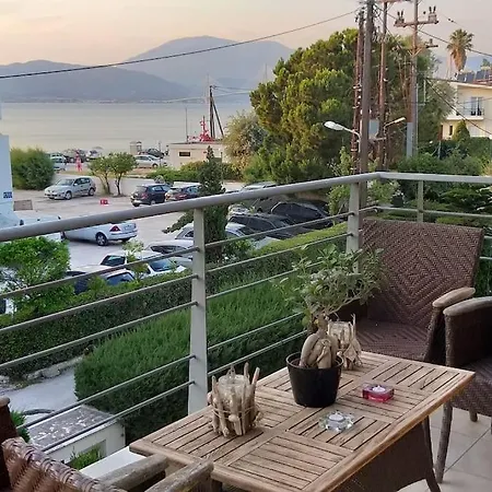 A-Class Apartment,Near The Sea & Patras University Exterior foto